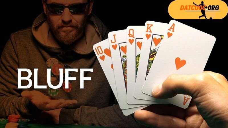 Bluff trong Poker